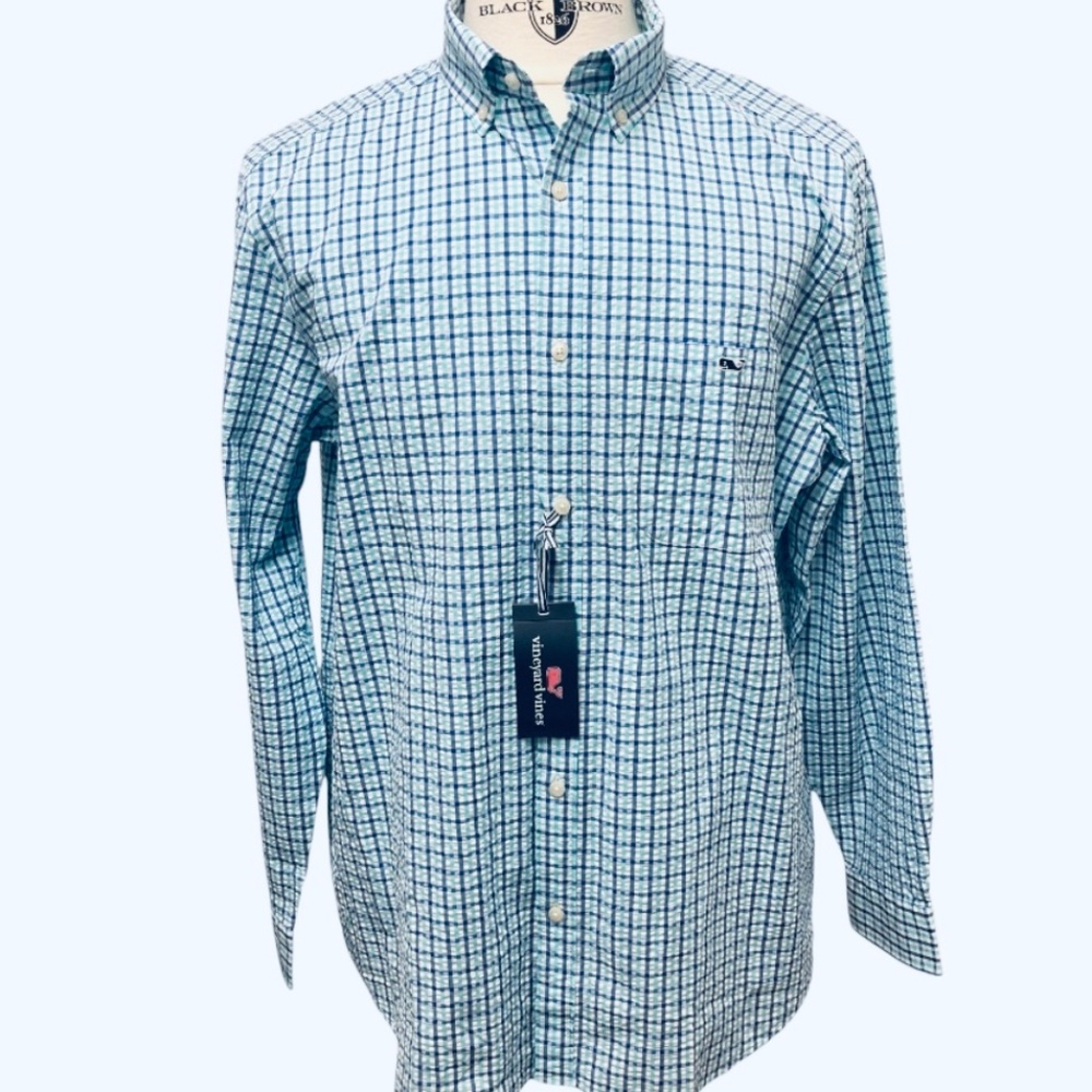 Vineyard Vines Performance Classic Fit Tucker shirt, NEW WITH TAGS